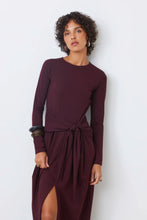 Cargar imagen en el visor de la galería, Vestido largo CIRUELA