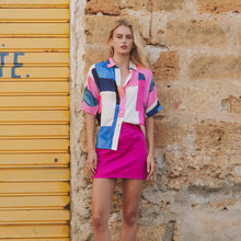 Cargar imagen en el visor de la galería, Camisa manga corta Abstract Block Multicolor