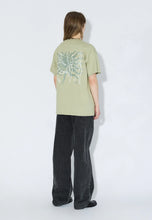 Cargar imagen en el visor de la galería, Camiseta con Serigrafía VERDE