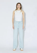 Load image into Gallery viewer, vaquero-mujer-recto-tiro-alto-azul-claro-cinco-bolsillos-arbol-shop