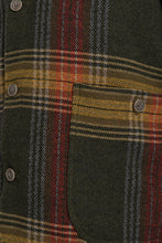 Cargar imagen en el visor de la galería, Sobrecamisa cuadros VERDE