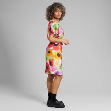 Cargar imagen en el visor de la galería, Vestido cruzado flores MULTICOLOR