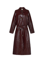 Cargar imagen en el visor de la galería, Gabardina vinilo brillante BORGOÑA