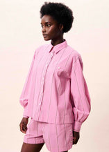 Cargar imagen en el visor de la galería, Camisa oversize rayas Rosa