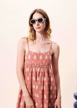 Load image into Gallery viewer, Vestido con bordados Terracota