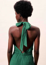 Cargar imagen en el visor de la galería, Mono de cuello halter cruzado Verde