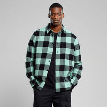 Load image into Gallery viewer, camisa-franela-hombre-algodon-organico-cuadros-verde-negro-arbol-shop