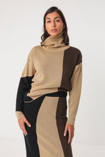 Cargar imagen en el visor de la galería, jersey-cuello-alto-azul-estampado-geometrico-crema-motas-colores-arbol-shop-algodon-organico