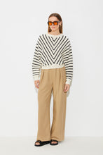 Load image into Gallery viewer, Jersey de rayas caladas BLANCO
