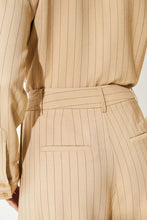 Cargar imagen en el visor de la galería, Pantalón pata recta BEIGE
