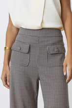 Cargar imagen en el visor de la galería, Pantalón pata de gallo MARRÓN
