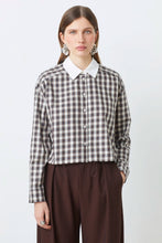 Cargar imagen en el visor de la galería, Camisa con pedrería GRIS
