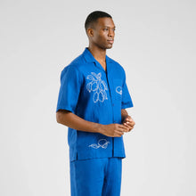 Cargar imagen en el visor de la galería, Camisa manga corta AZUL
