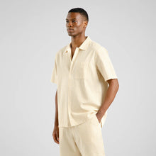 Cargar imagen en el visor de la galería, Camisa cuello camisero AMARILLO
