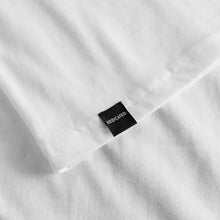 Cargar imagen en el visor de la galería, Camiseta con serigrafía BLANCO
