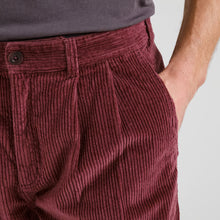 Cargar imagen en el visor de la galería, Pantalón de pana CIRUELA
