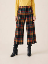 Load image into Gallery viewer, Pantalón cuadros escoceses Multicolor
