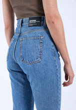 Load image into Gallery viewer, Vaquero Mom fit AZUL
