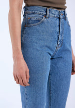 Load image into Gallery viewer, Vaquero Mom fit AZUL
