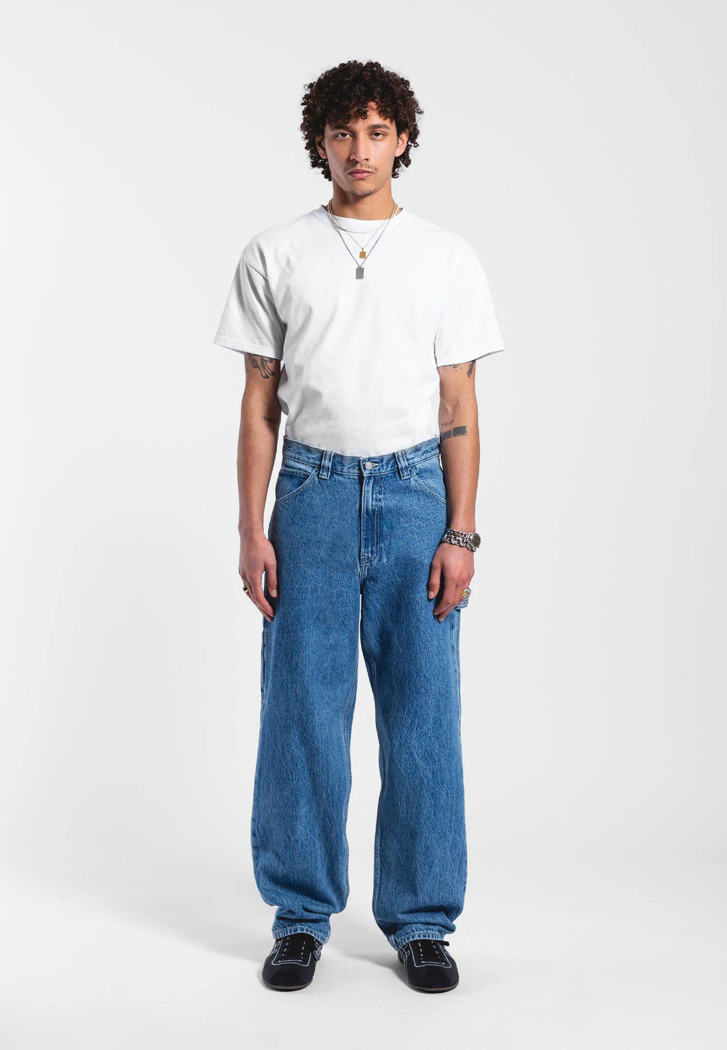 Vaquero worker AZUL