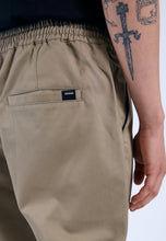 Load image into Gallery viewer, Pantalón elástico en cintura KAKHI
