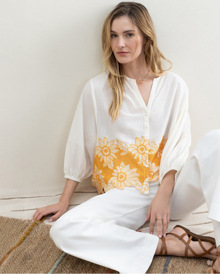 Blusa oversize con bordado BLANCO