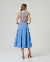 Cargar imagen en el visor de la galería, falda-midi-mujer-azul-bajo-fruncido-volumen-abullonado-arbol-shop
