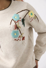 Cargar imagen en el visor de la galería, Jersey con motivos florales Crudo
