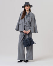 Load image into Gallery viewer, Chaleco con forro estampado Gris
