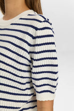 Cargar imagen en el visor de la galería, Jersey cuello redondo AZUL
