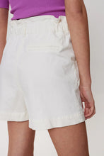 Cargar imagen en el visor de la galería, Shorts cintura elástica BLANCO
