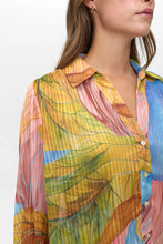 Cargar imagen en el visor de la galería, Camisa estampada MULTICOLOR
