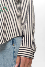 Cargar imagen en el visor de la galería, Camisa bordada NEGRO
