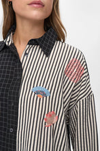 Cargar imagen en el visor de la galería, Camisa bordada NEGRO
