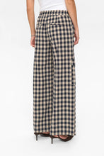 Cargar imagen en el visor de la galería, Pantalón tipo cargo NEGRO
