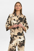 Cargar imagen en el visor de la galería, camisa-vaquera-mujer-animal-print-leopardo-denim-estampado-estilo-urbano-arbol-shop
