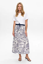 Load image into Gallery viewer, Falda midi estampada Azul
