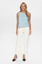 Load image into Gallery viewer, Top sin mangas blue denim
