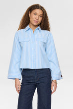 Cargar imagen en el visor de la galería, camisa-manga-larga-mujer-rayas-azules-blancas-delantero-arbol-shop
