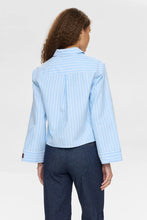 Cargar imagen en el visor de la galería, camisa-manga-larga-mujer-rayas-azules-blancas-delantero-arbol-shop

