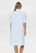 Cargar imagen en el visor de la galería, Vestido bordado rayas celeste
