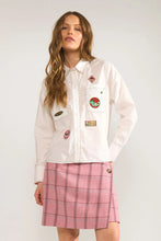 Cargar imagen en el visor de la galería, Camisa con apliques bordados Blaco
