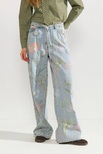 Load image into Gallery viewer, Pantalón con estampado Denim
