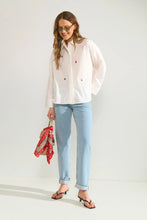 Cargar imagen en el visor de la galería, Camisa blanca bordada oversize
