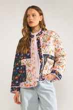 Cargar imagen en el visor de la galería, Chaqueta estampada multicolor
