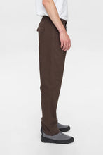 Cargar imagen en el visor de la galería, Pantalón cómodo con cordón Marrón
