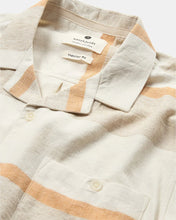 Load image into Gallery viewer, Camisa M/corta a rayas BEIGE
