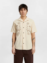 Cargar imagen en el visor de la galería, Camisa bordada BLANCO
