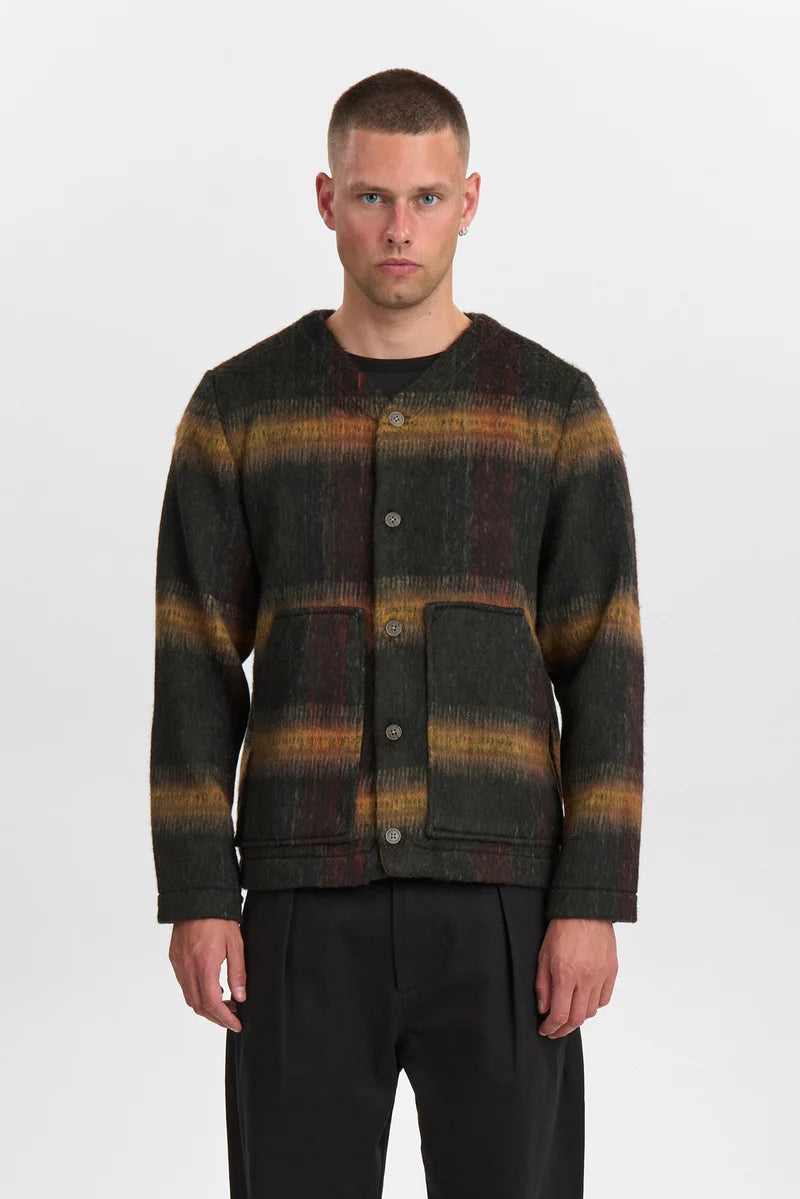 Sobrecamisa cuello en V VERDE