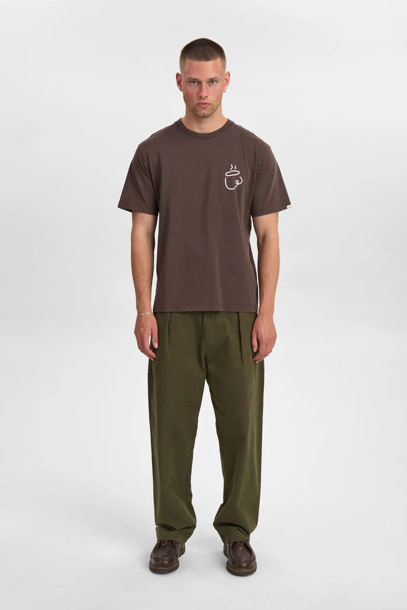 Camiseta con serigrafía MARRÓN